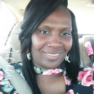 Meet your Posher, Latoya